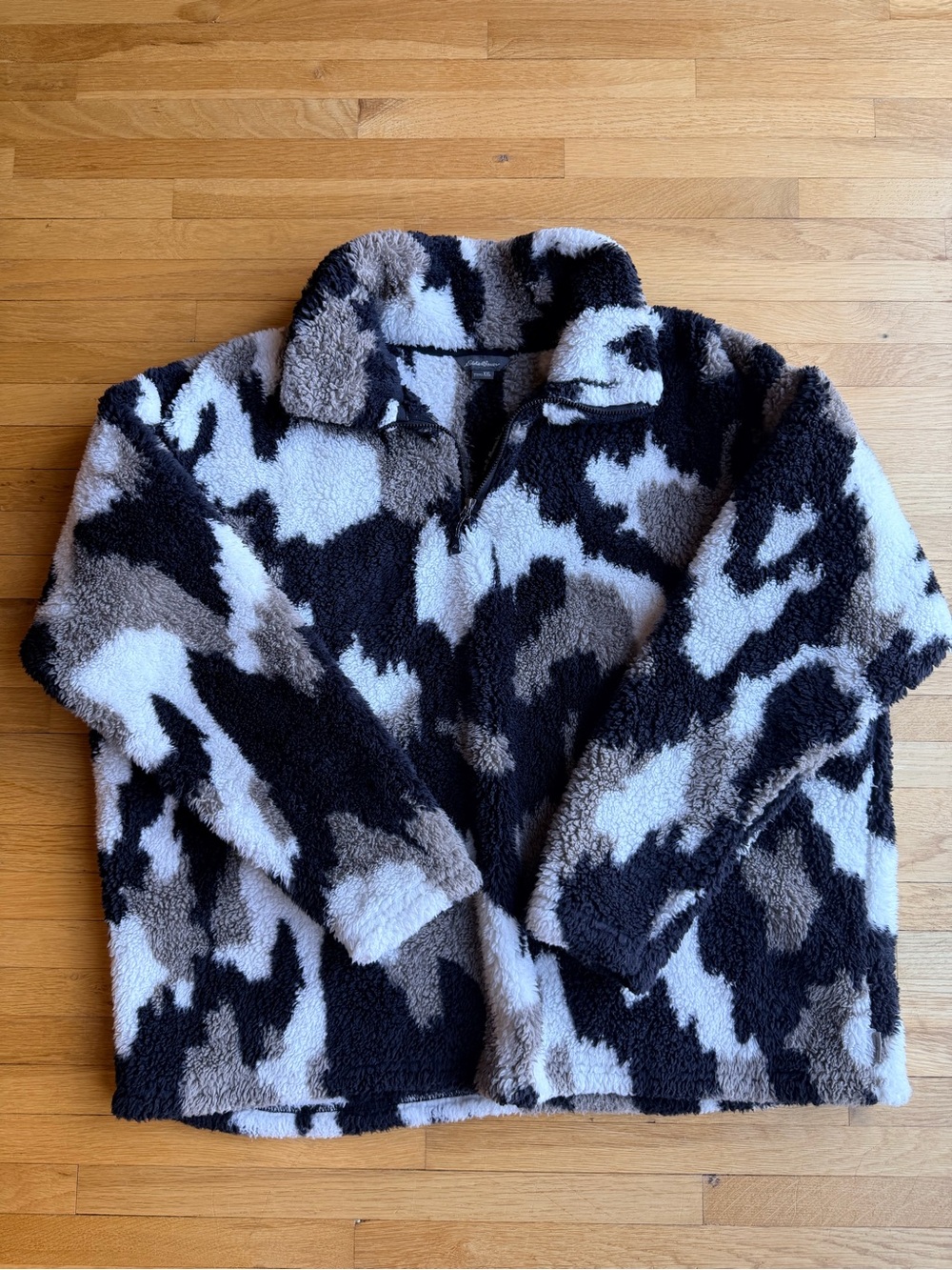 Eddie Bauer Sherpa Pullover Quarter Zip Camo Pattern Cozy Warm Oversized